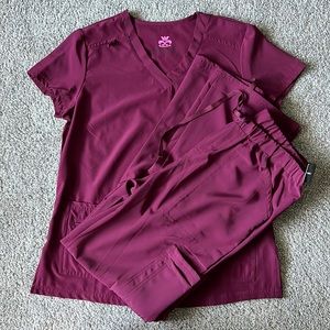 Maroon scrub set